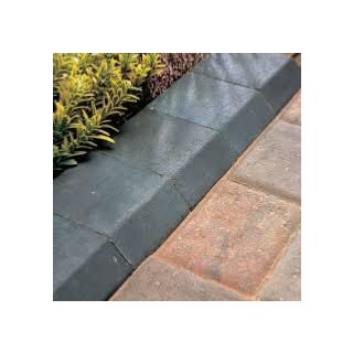 Bradstone SK Kerb Charcoal Small 125x125x100mm